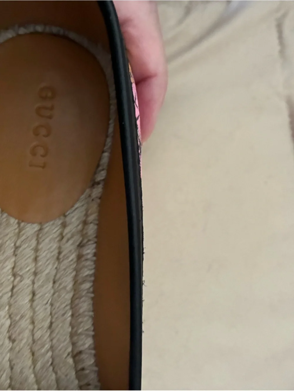 New Authentic Gucci Bengal Tiger Pink and Beige Textured Sole Espadrilles Size 7